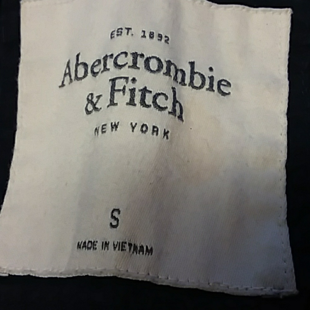 Shirt - Picture 2 of 4